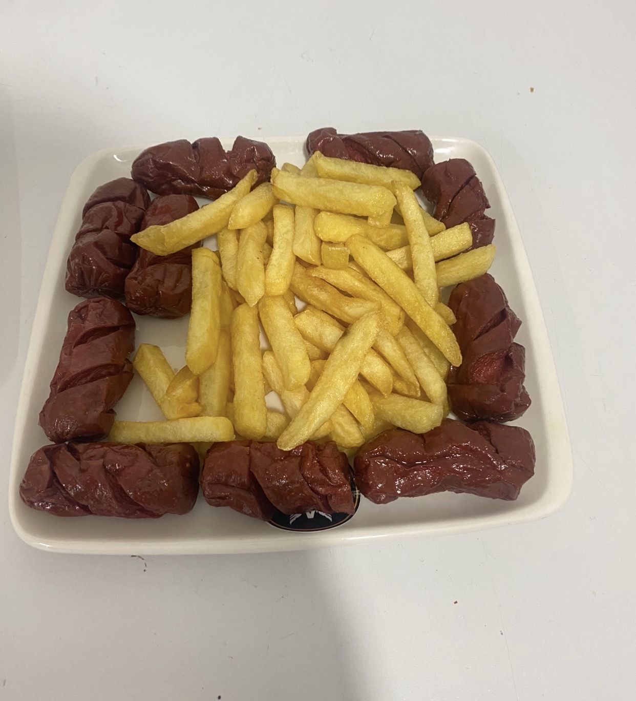 SOSİS TABAĞI 