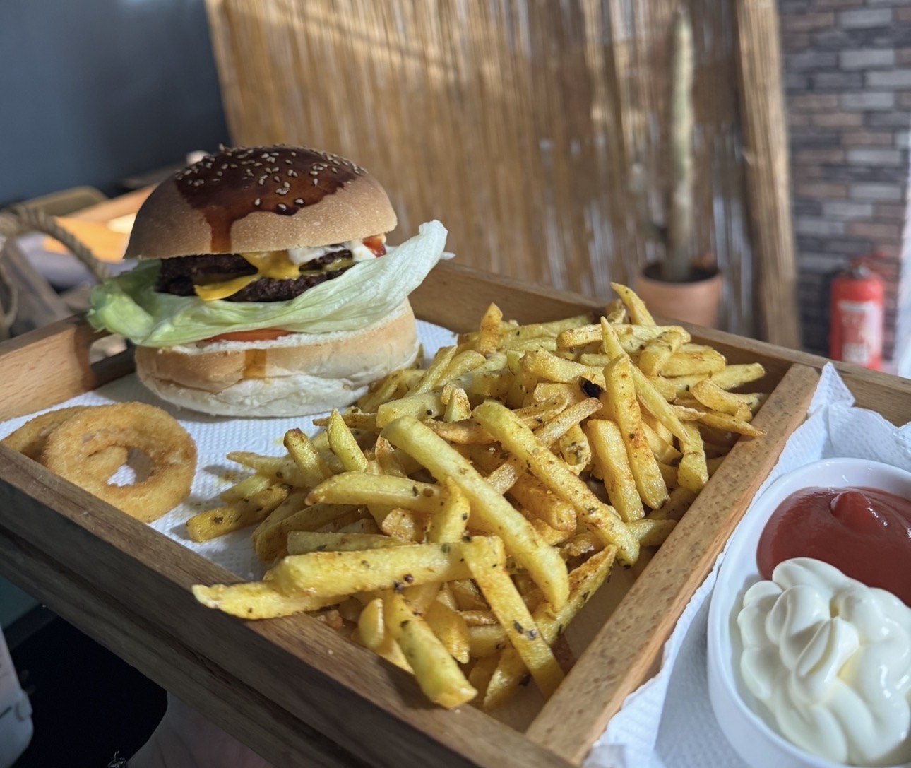 DOUBLE BURGER 
