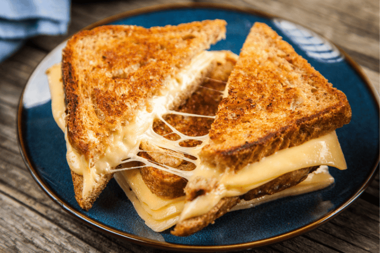 Kaşarlı Tost
