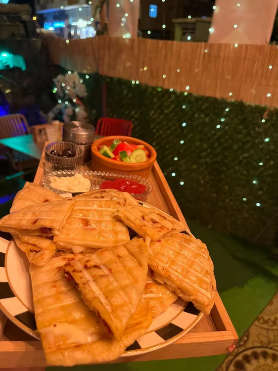 KAŞARLI BAZLAMA  TOST